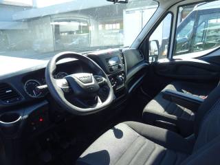 IVECO Daily usata, con Fendinebbia