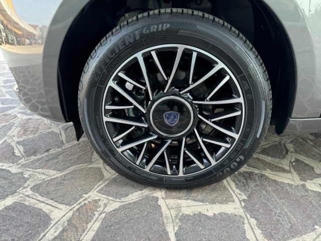LANCIA Ypsilon usata, con Airbag Passeggero