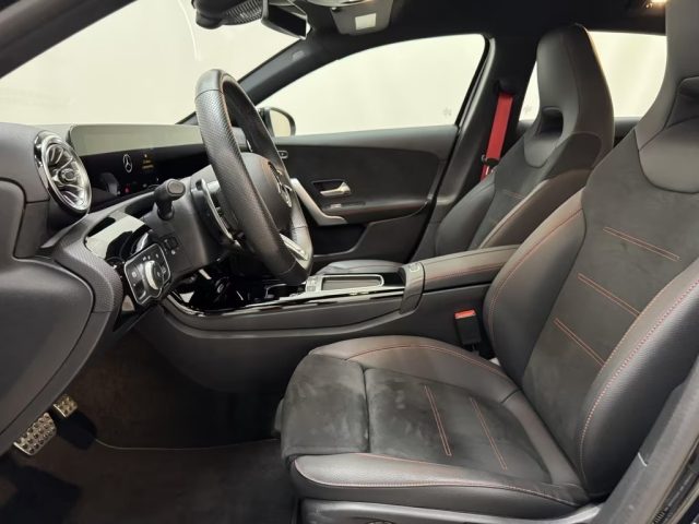 MERCEDES-BENZ A 35 AMG usata, con Chiusura centralizzata