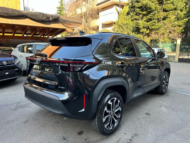 TOYOTA Yaris Cross usata, con Autoradio