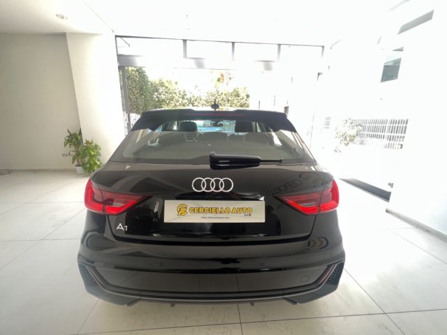 AUDI A1 usata, con Autoradio
