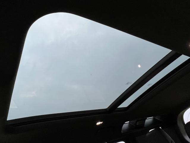 LAND ROVER Defender usata, con Interni in pelle