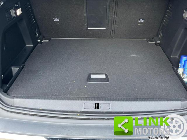 PEUGEOT 3008 usata, con Park Distance Control