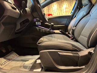 RENAULT Clio usata, con Touch screen