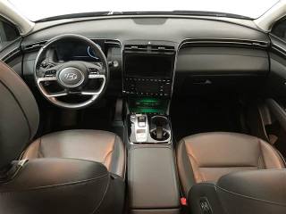 HYUNDAI Tucson usata 9