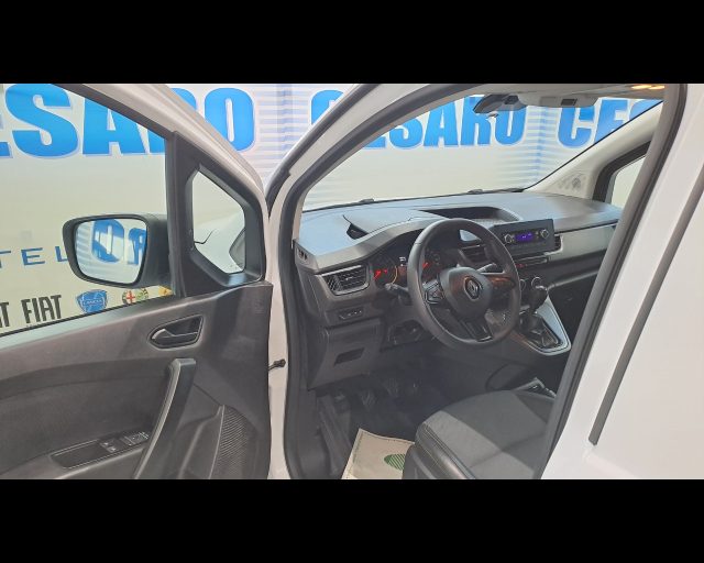 RENAULT Kangoo usata, con Controllo automatico clima