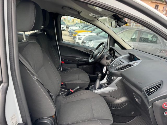 FORD B-Max usata, con Climatizzatore