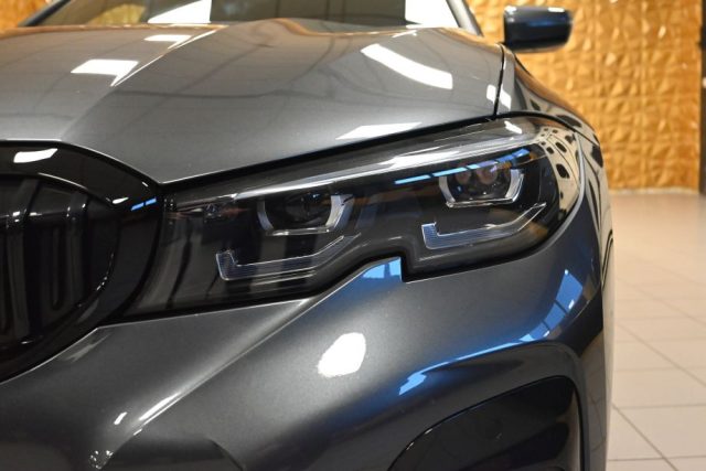 BMW 330 usata 17