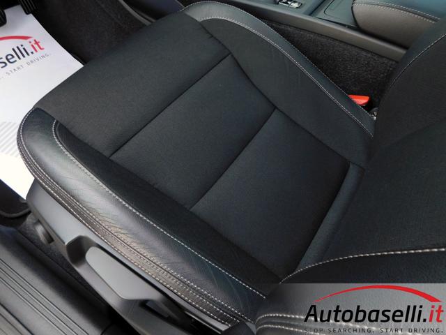 VOLVO XC40 usata, con Specchietto retrovisore con funzione antiabbagliamento