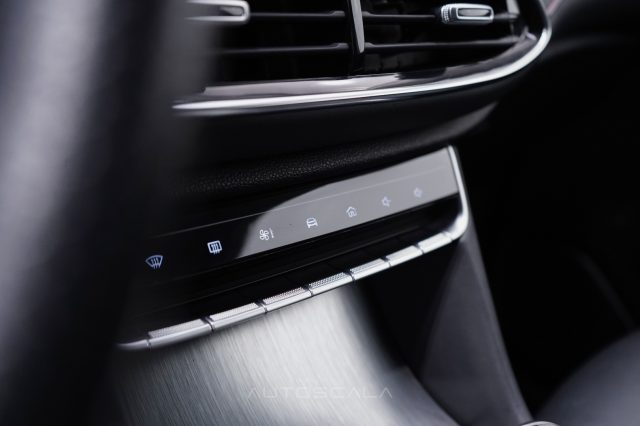 MG EHS usata, con Specchietti laterali elettrici