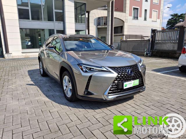 LEXUS UX 250h usata, con Airbag laterali