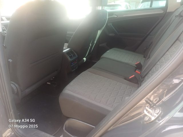 VOLKSWAGEN Tiguan usata, con Park Distance Control