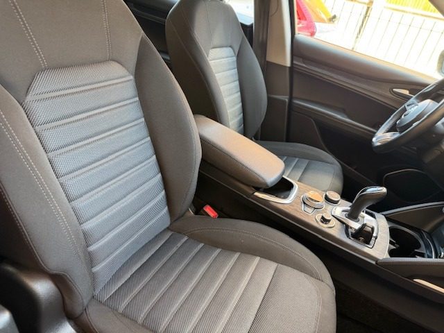 ALFA ROMEO Stelvio usata, con Controllo trazione