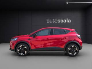 RENAULT Captur usata, con Bracciolo