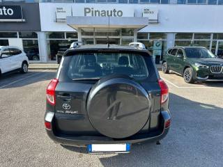 TOYOTA RAV 4 usata, con Chiusura centralizzata