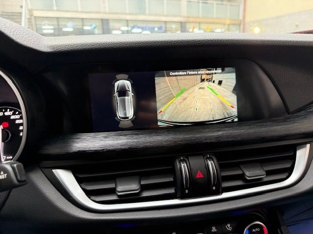 ALFA ROMEO Stelvio usata, con Frenata d