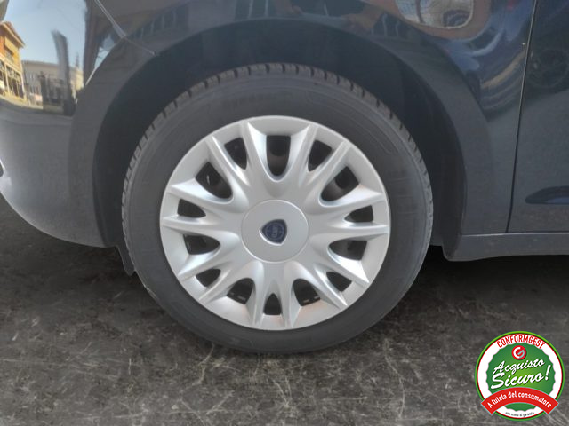 LANCIA Ypsilon usata, con Sedile posteriore sdoppiato