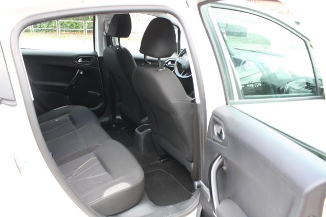 PEUGEOT 208 usata, con Cruise Control