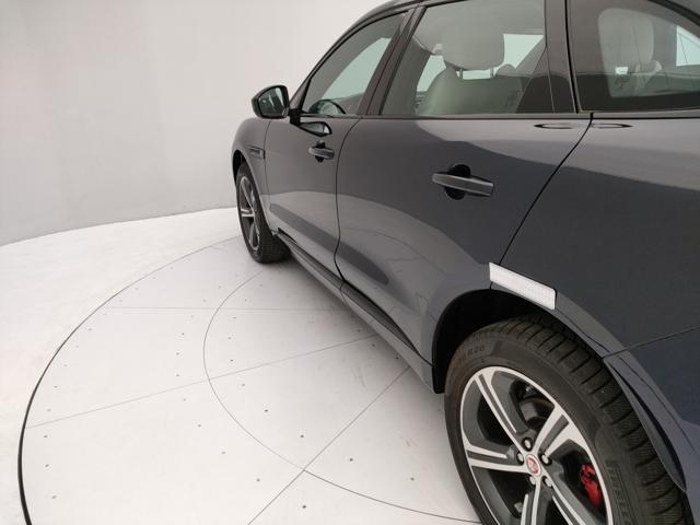 JAGUAR F-Pace usata, con Sensori di parcheggio anteriori