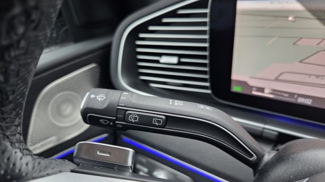 MERCEDES-BENZ GLE 300 usata, con Volante in pelle