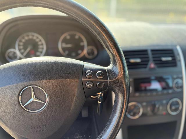 MERCEDES-BENZ A 180 usata, con Controllo trazione