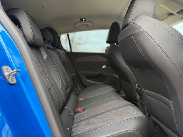 PEUGEOT 308 usata, con Telecamera per parcheggio assistito