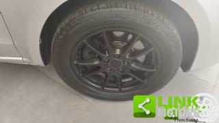 MERCEDES-BENZ Vito usata 23