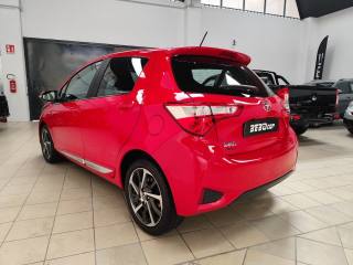 TOYOTA Yaris usata, con Frenata d