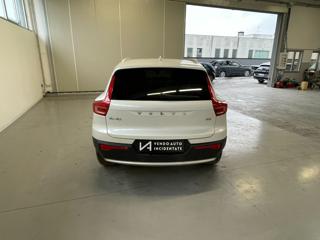 VOLVO XC40 usata, con Autoradio