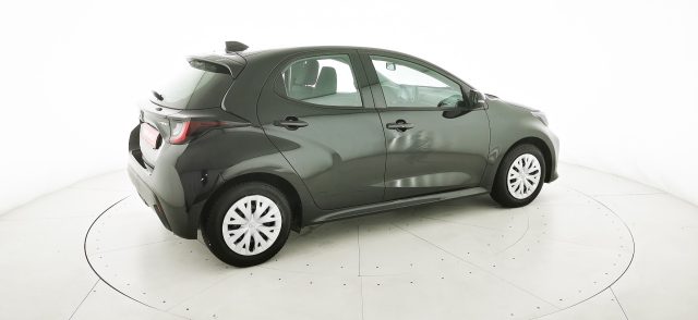 TOYOTA Yaris usata, con Autoradio digitale