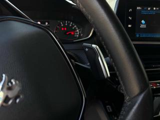 PEUGEOT 2008 usata, con Cruise Control