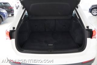 AUDI Q3 usata, con Sensori di parcheggio posteriori