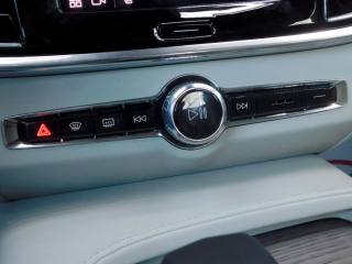 VOLVO S90 usata, con Telecamera per parcheggio assistito