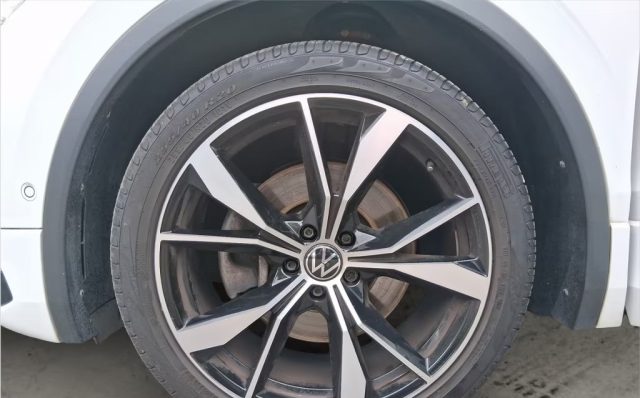 VOLKSWAGEN Tiguan usata, con ESP
