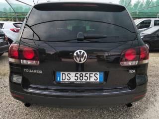 VOLKSWAGEN Touareg usata, con Antifurto