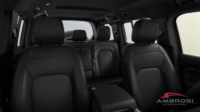 LAND ROVER Defender usata 5