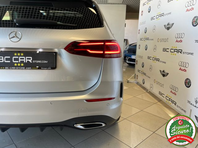 MERCEDES-BENZ B 200 usata, con Fari LED