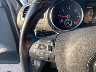 VOLKSWAGEN Golf usata, con ESP