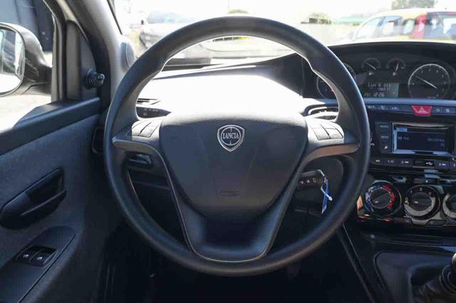 LANCIA Ypsilon usata, con Sedile posteriore sdoppiato