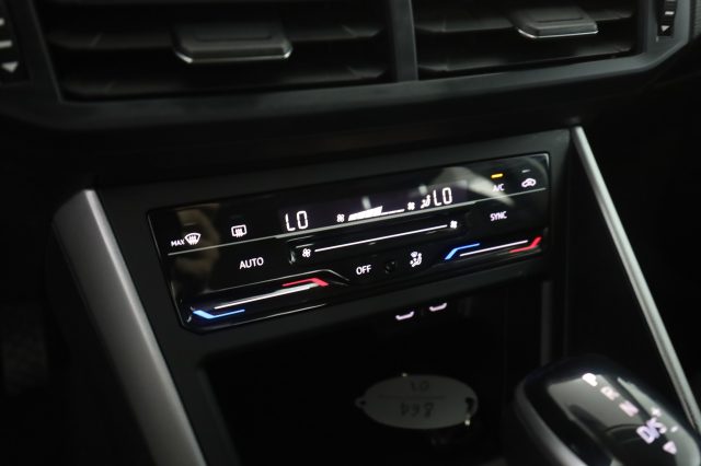 VOLKSWAGEN Polo usata 9