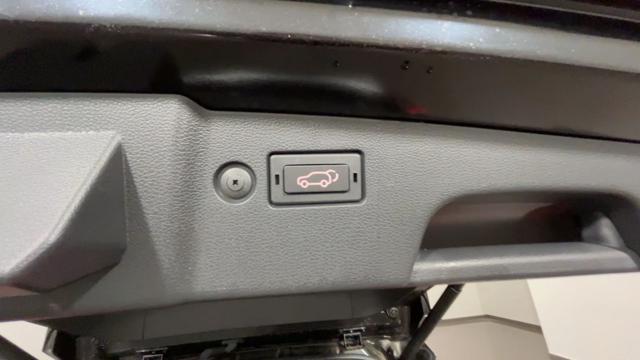 KGM Torres usata, con Cruise Control