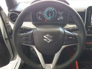SUZUKI Ignis usata, con Boardcomputer