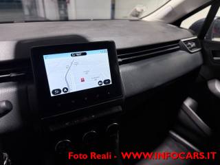 RENAULT Clio usata, con Touch screen