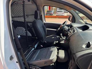 RENAULT Kangoo usata, con Autoradio
