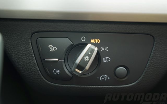 AUDI Q5 usata, con Sensori di parcheggio posteriori