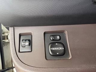 TOYOTA iQ usata, con Sensore di pioggia