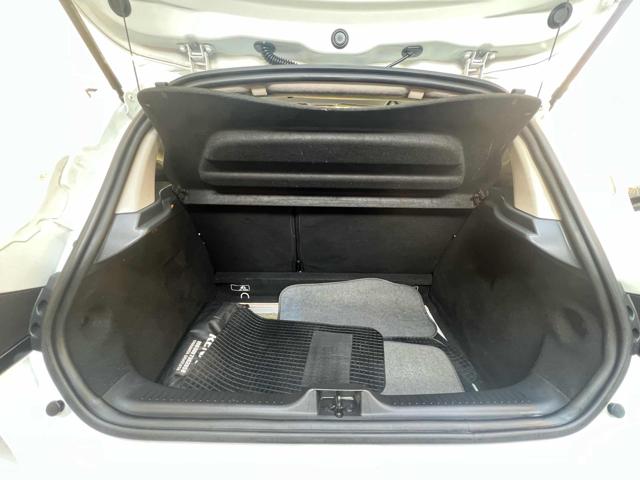 RENAULT Clio usata, con Sistema di navigazione