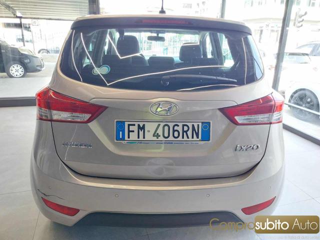 HYUNDAI iX20 usata, con Alzacristalli elettrici