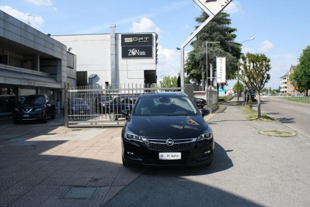 OPEL Astra usata, con Climatizzatore