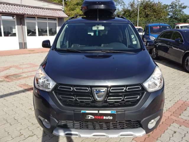 DACIA Lodgy usata, con Airbag